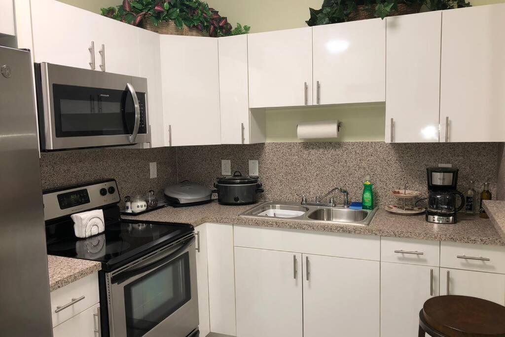 Your House In マイアミ エクステリア 写真